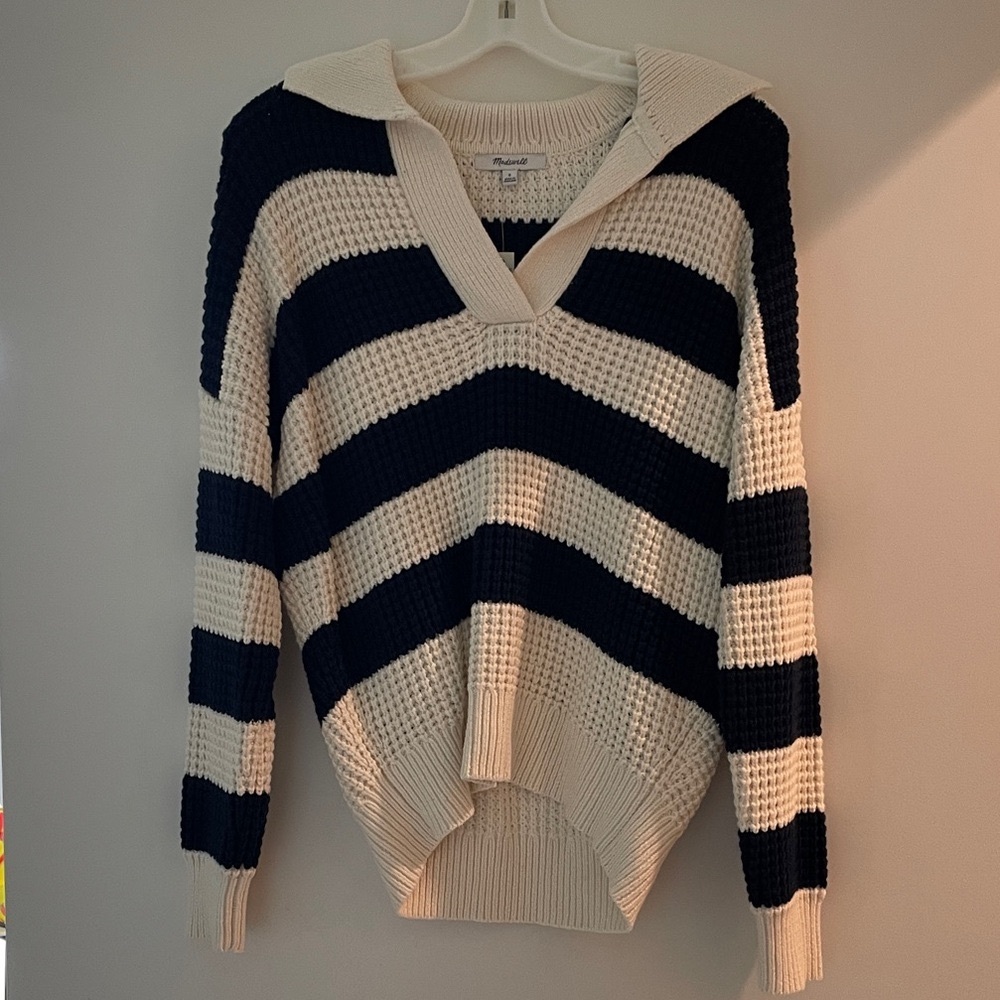 Madewell Navy and Cream V-Neck Sweater